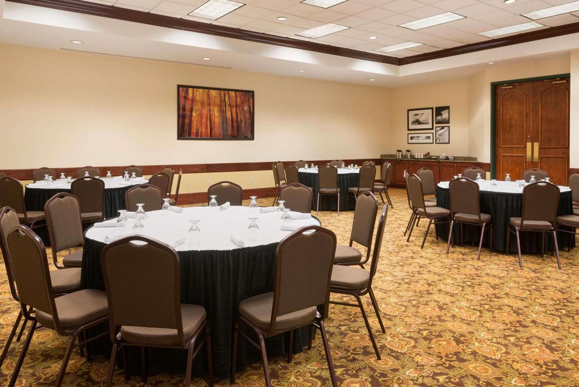 Country Inn & Suites By Radisson, Beckley, Wv Exteriér fotografie